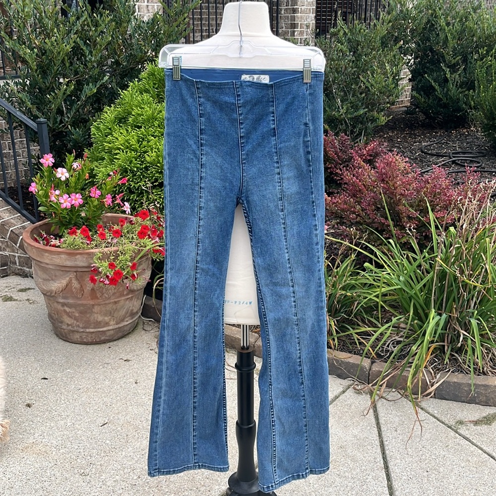 We the Free Denim Jeans Stretchy Pull On Bootleg